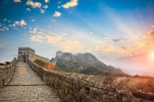 阳春旅游景点图片(旅游景点图片真实)