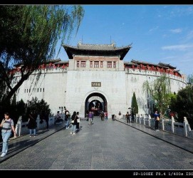 阳春洛阳旅游攻略(洛阳旅游攻略景点必去)