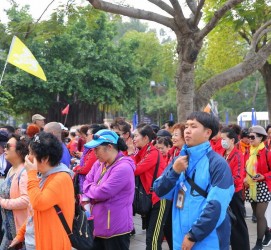 阳春私人伴游是什么 杭州一女大学生出租自己做陪游 每天收费千元