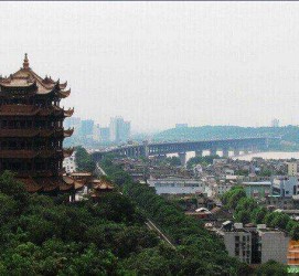 阳春武汉游玩攻略(武汉游玩攻略ppt)