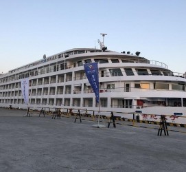 阳春上海伴游 世纪之行 天子伴游 魔都人民有福了