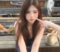 阳春伴游女生 | 周雪的资料