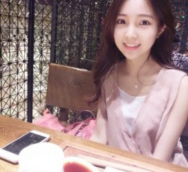 阳春中国伴游视频(丝瓜秋葵草莓鸭脖视频)