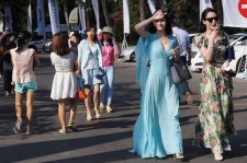 阳春上海商务伴游男雇用(上海雇用高端伴游一天20万)