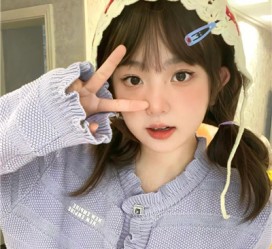 阳春和伴游在海边玩的三天