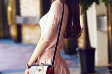 阳春中国女模特(上世纪80年代中国女模特)