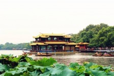 阳春杭州游玩攻略(杭州游玩攻略二天)