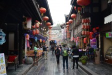 阳春成都自助游(成都自助游住哪里方便)