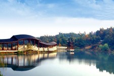阳春景点介绍(景点介绍模板)