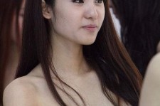 阳春模特走光(时尚模特走秀)