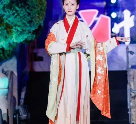 阳春汉服模特是哪种兼职的吗(网上雇用古拆汉服模特可信吗)