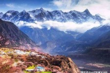 阳春旅游地点(旅游地点与地理关系)