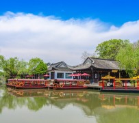 阳春旅游景点(旅游景点排行榜)