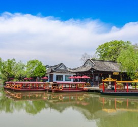 阳春旅游景点(旅游景点排行榜)