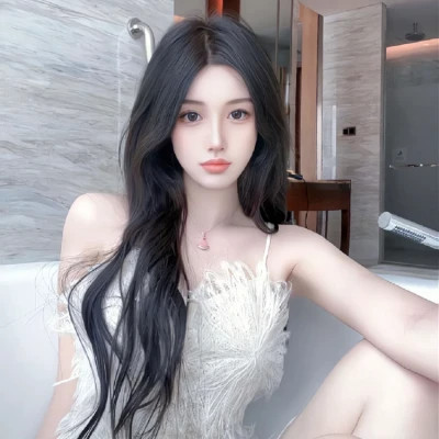 阳春伴游女生吴悠的资料