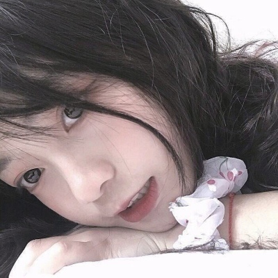 阳春伴游女生柳依依的资料