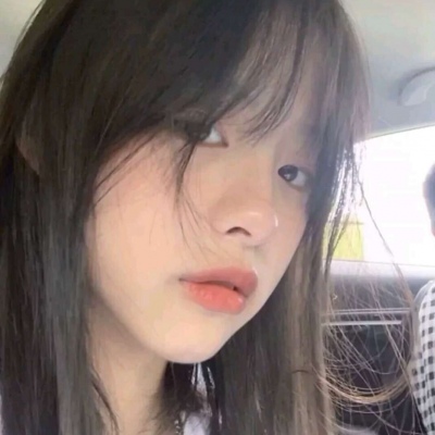 阳春伴游女生周玉洁的资料