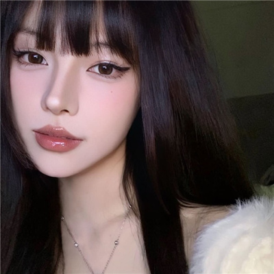 阳春伴游女生钟晚意的资料