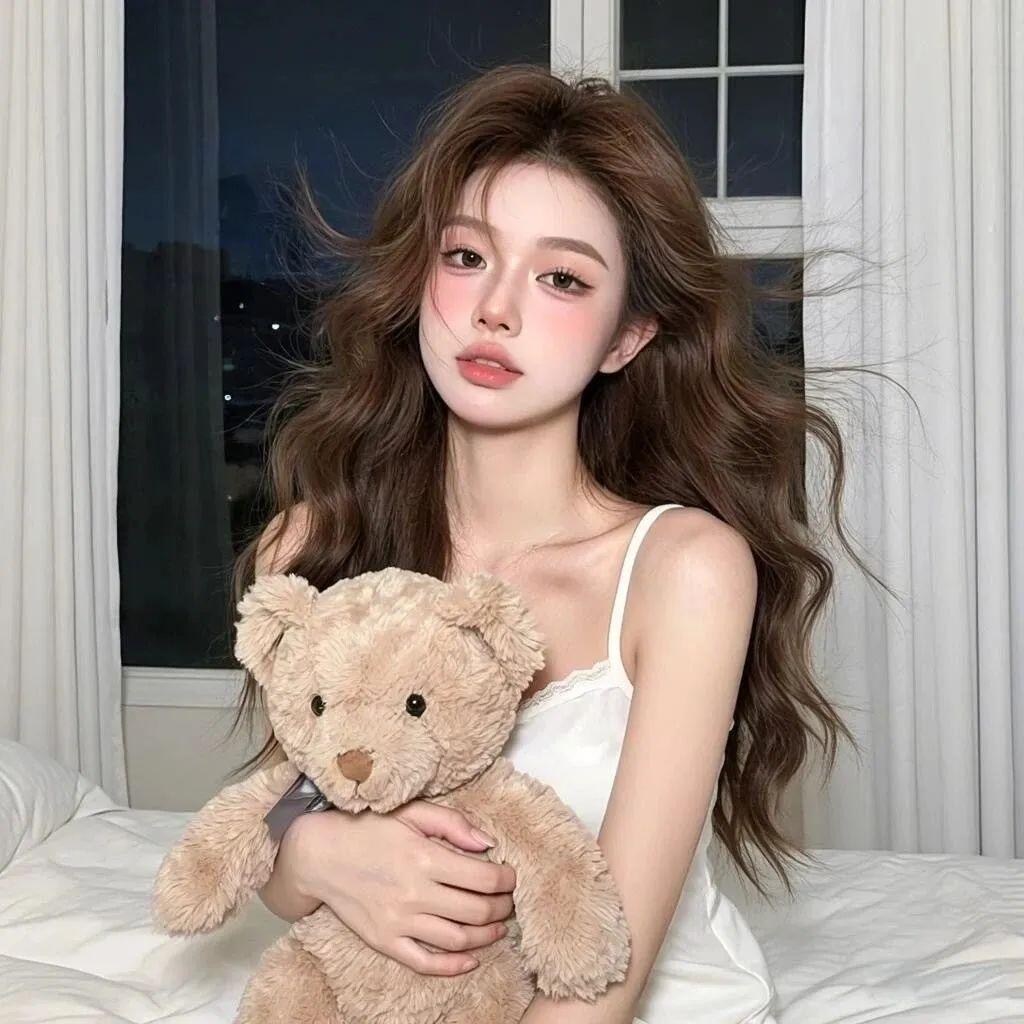 阳春伴游女生刘晴晴的资料