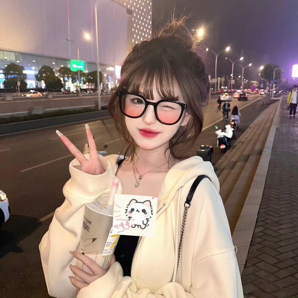阳春伴游女生KIKI的资料