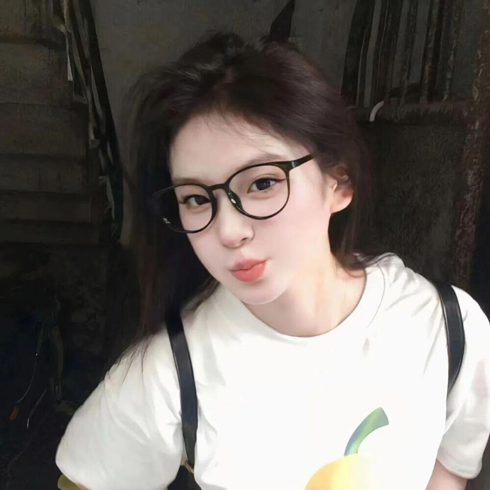 阳春伴游女生桃桃的资料