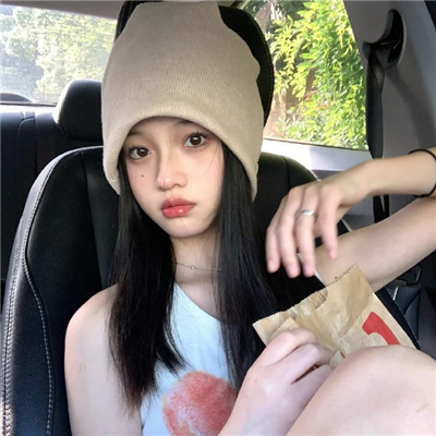 阳春伴游女生乙傲薇的资料