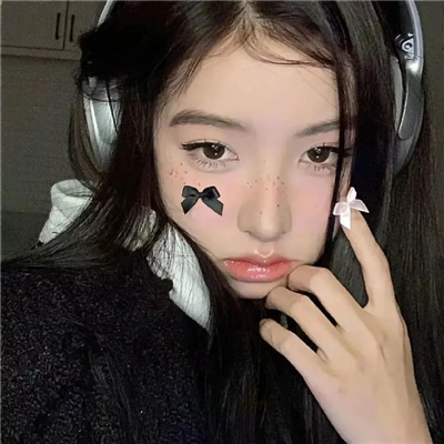 阳春伴游女生芷云的资料