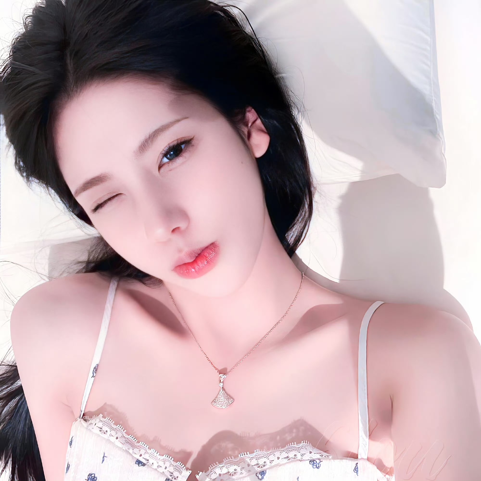 阳春伴游女生 | 林小渔的资料
