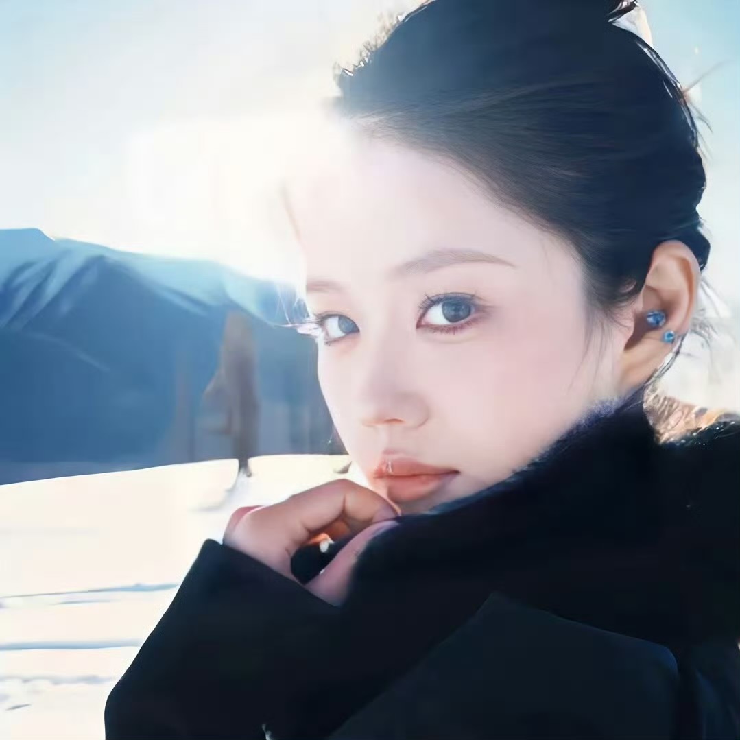 阳春伴游女生 | Lily的资料