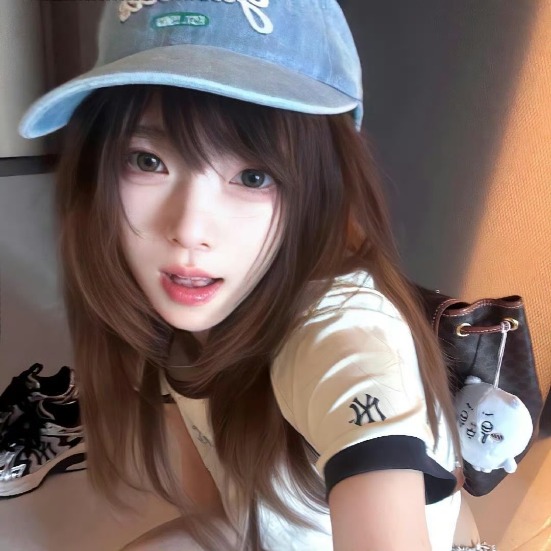 阳春伴游女生 | 小鹿 🦌的资料