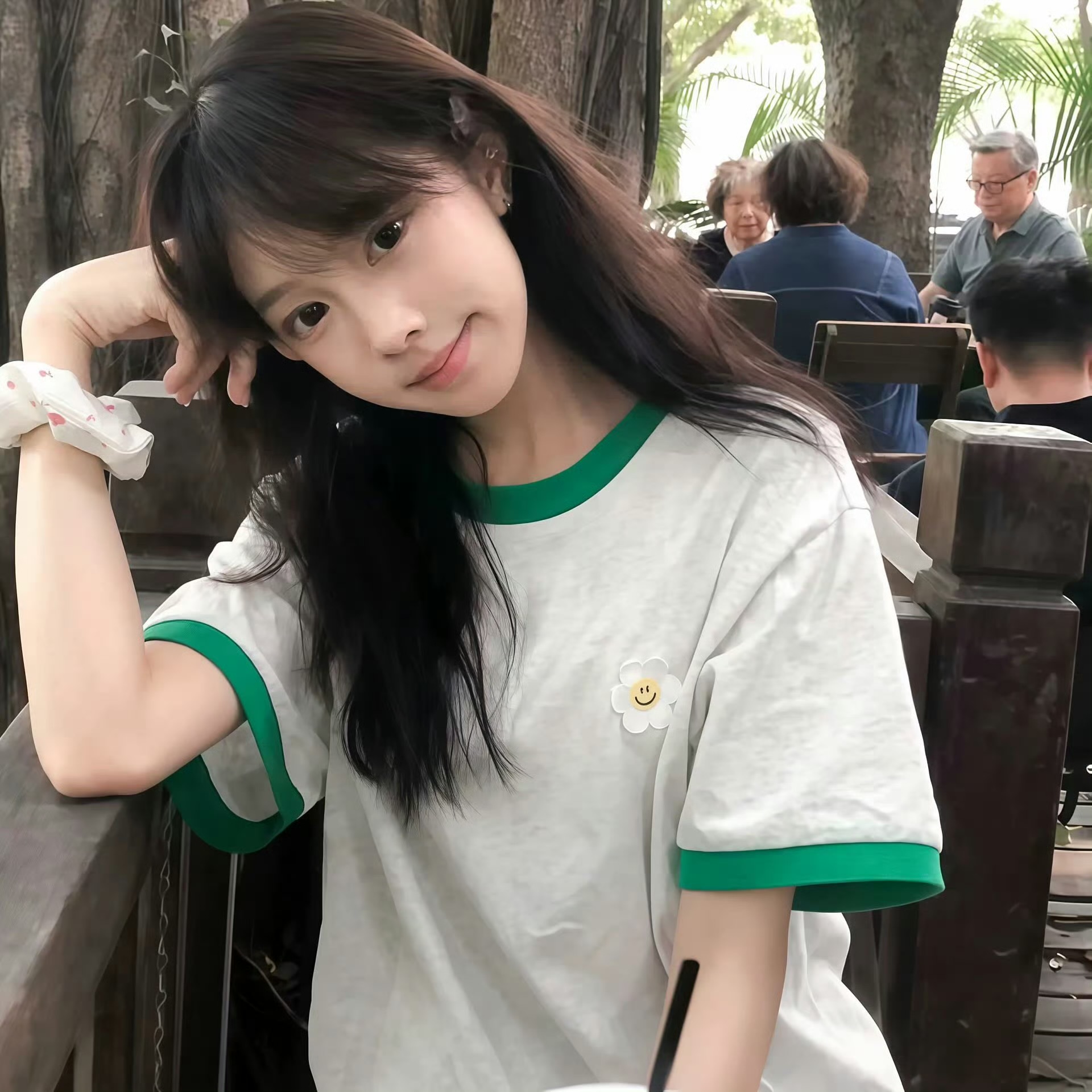 阳春伴游女生 | 卓玛拉初的资料
