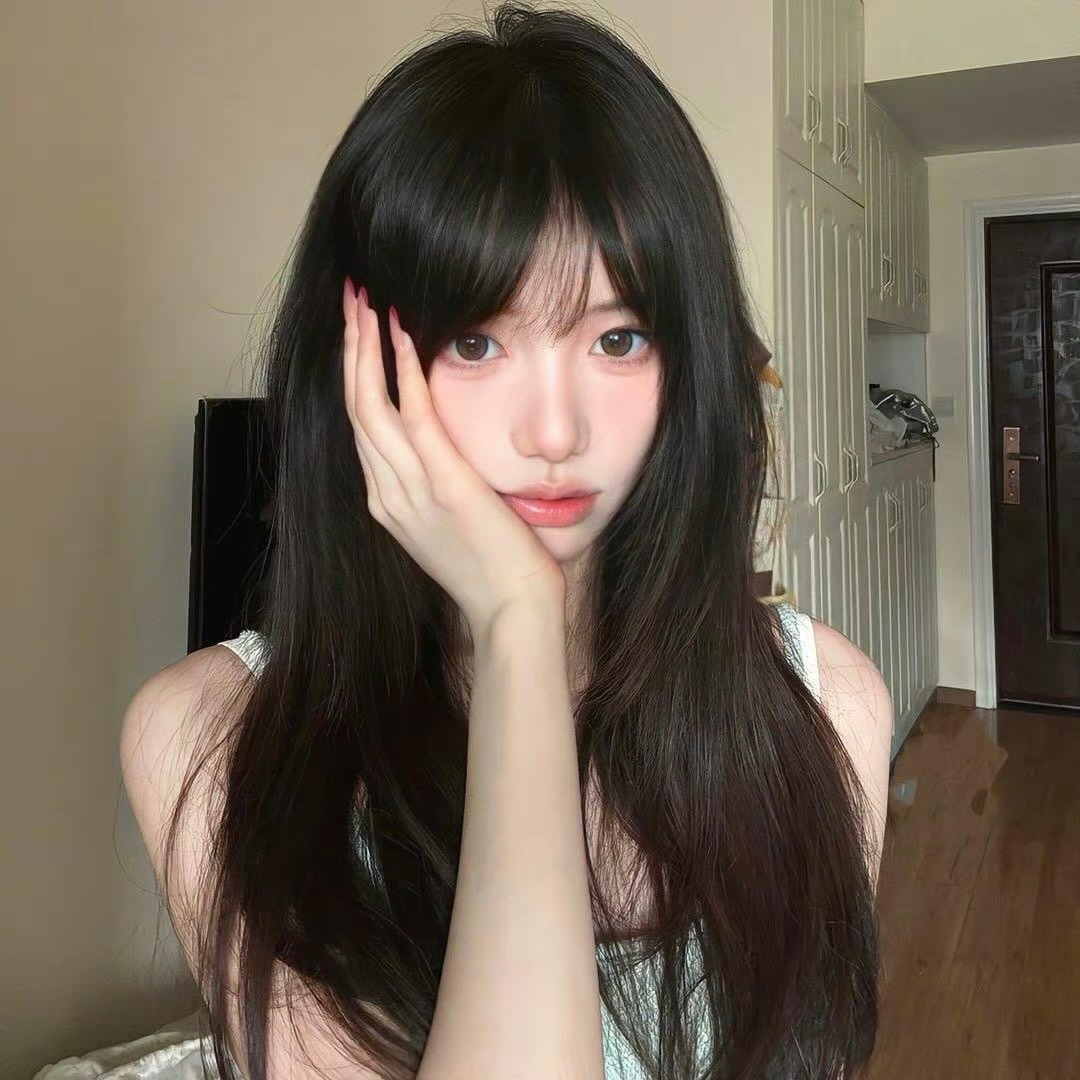 阳春伴游女生 | 芮绮思的资料