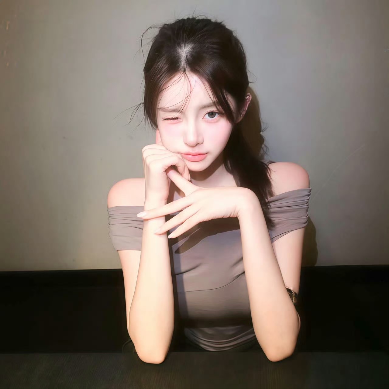 阳春私人伴游女生吴优的资料