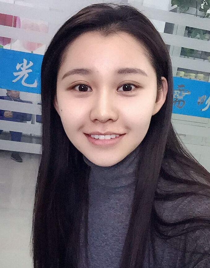 白马市场模特兼职(广州夜场雇用模特马教师)