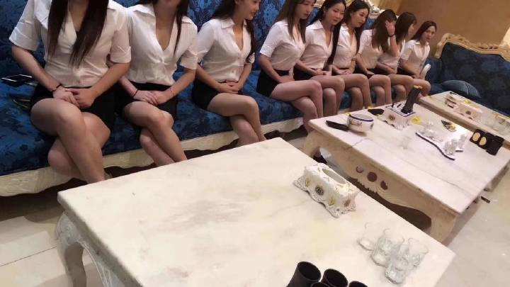 浙江杭州兼职模特雇用信息的简单介绍